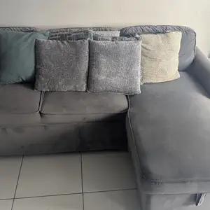 Couch, Santa Cruz