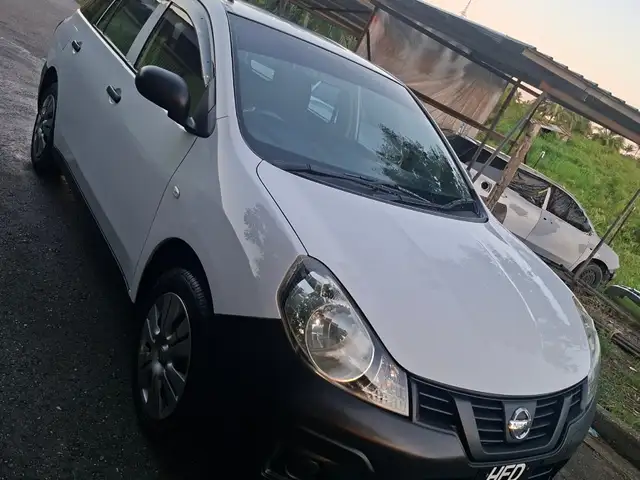 Nissan AD Wagon