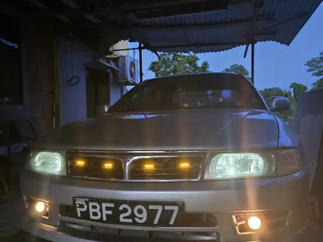 Mitsubishi Lancer