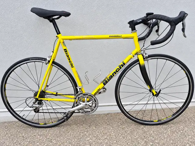 Bianchi Vigorelli Road Bike Shimano Ultegra 61cm, Diego Martin