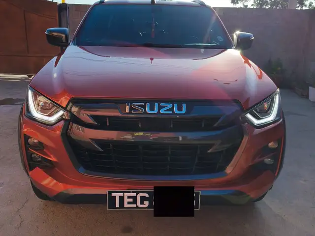 ISUZU D-MAX LSE, Chaguanas