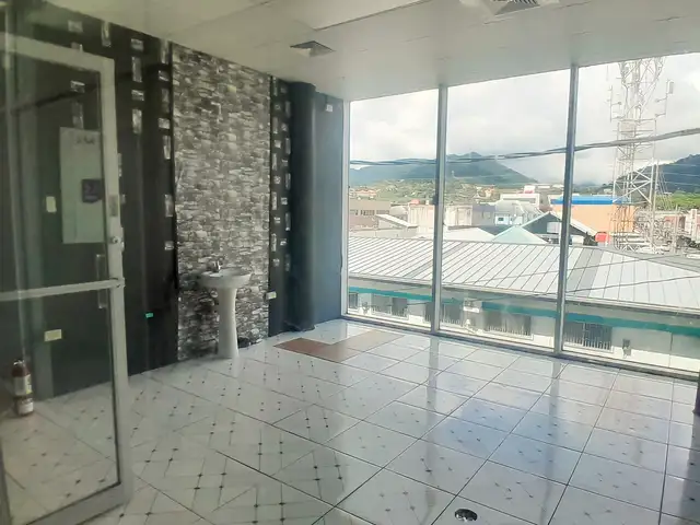 Commercial Unit, Farfan Street, Arima, Arima