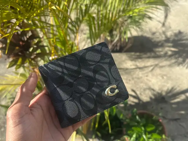 Men Wallet, Aranguez