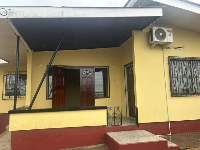 2-bedroom house in Petit Bourg to rent, San Juan