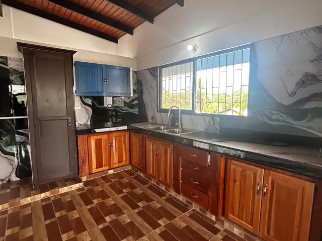  2-bedroom apartment in Palmiste, Longdenville to rent, Longdenville