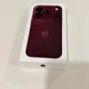 iPhone 18 pro, Charlieville