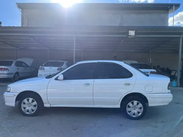 Nissan B15
