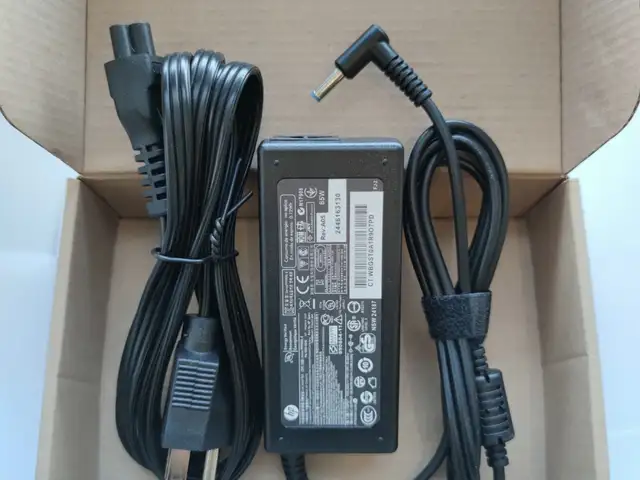Laptop chargers blue tip available, Cunupia