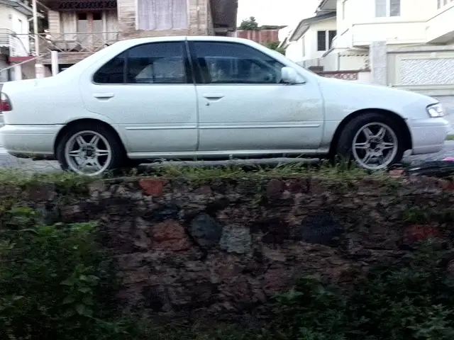 Nissan B14