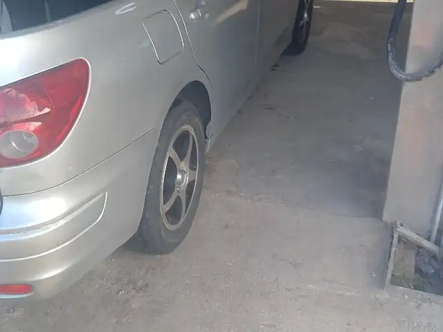 Nissan AD Wagon