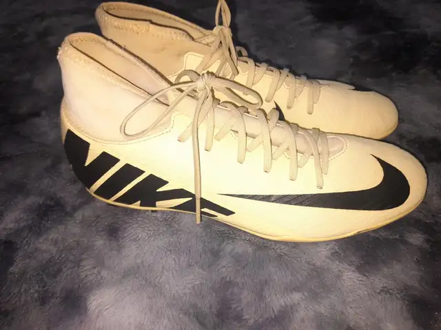 NIKE Mercurial superfly 9 club, Chase Village