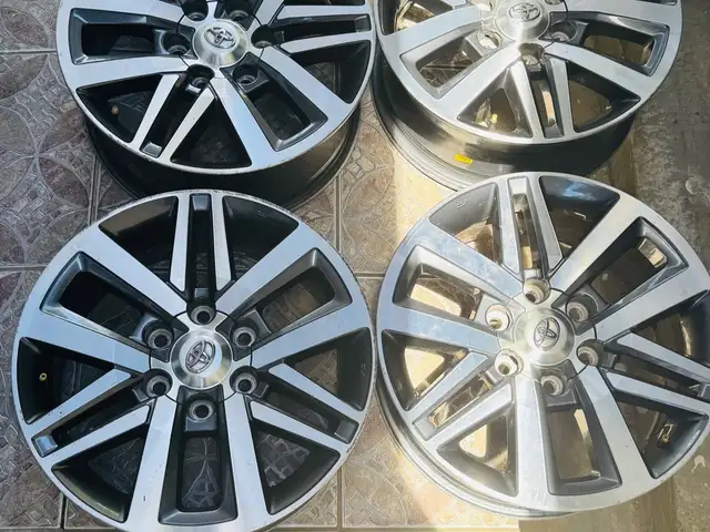 Toyota HILUX Rims, D'abadie