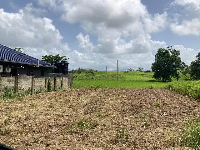 Residential land 5010 sq.ft, Las Lomas