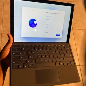 Microsoft Surface Pro i5-7300U 4GB RAM 128GB ssd, Diamond Vale