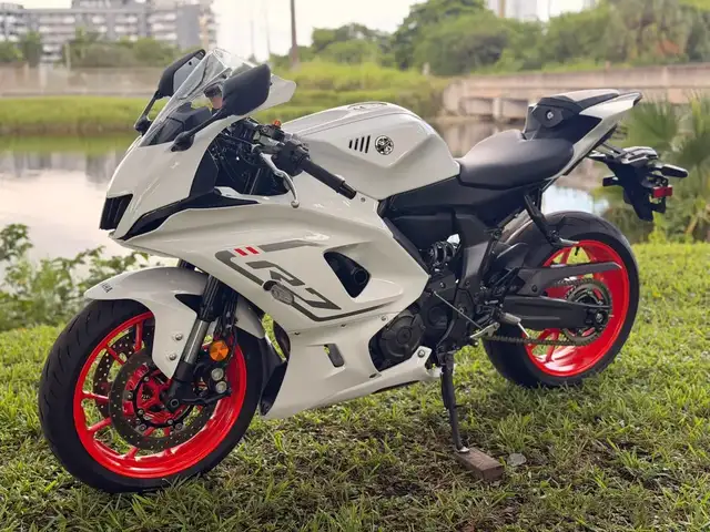 2023 Yamaha YZF-R7, Charlotteville