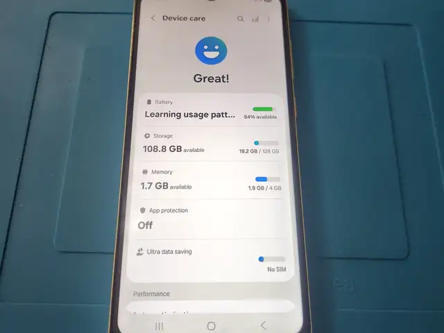 Samsung A05, Tunapuna