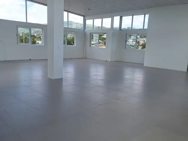 Rooftop Commercial Space EMR San Juan, San Juan