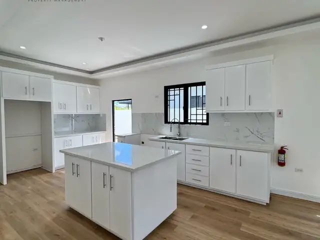 3-bedroom house in woodford gardens for sale, Chaguanas