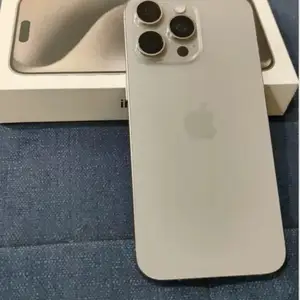Iphone 15 pro max, Couva