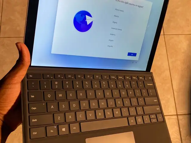 Microsoft surface pro, Arima