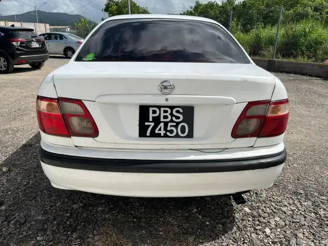 Nissan Almera