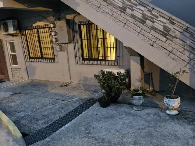 2-bedroom apartment in Sunset Ave Battoo Lands Marabella to rent, Marabella