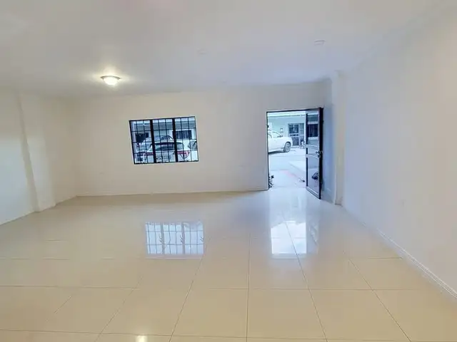 3-bedroom townhouse in Gasparillo for sale, Gasparillo