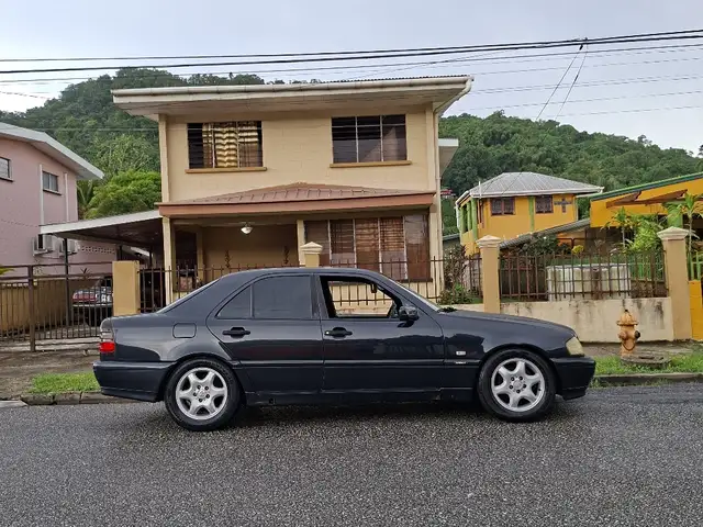 Mercedes Benz C-Class