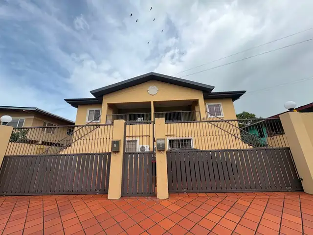 3-bedroom apartment in Sunset Ridge for sale, La Romain