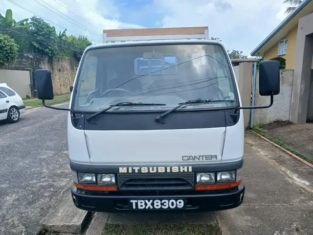 Mitsubishi Canter - 2.5 ton Truck, Diego Martin
