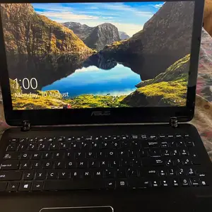 asus 16gb ram i7cpu 500gb ssd plus 2TB HDD, Chaguanas