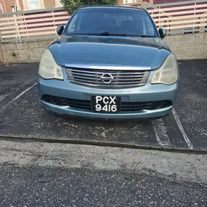 Nissan Bluebird