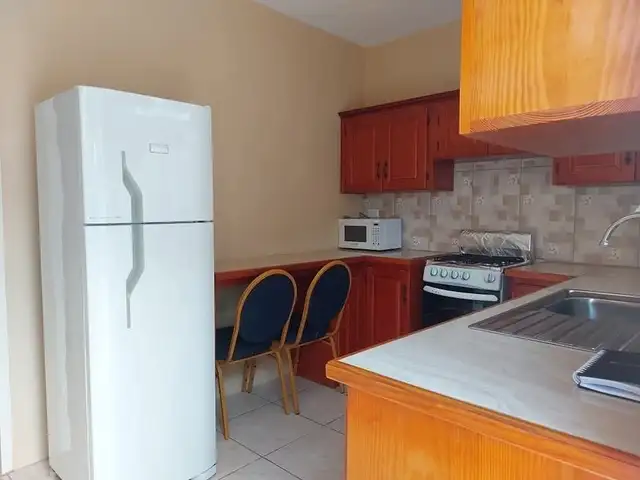 1-bedroom apartment in Val Sayn to rent, St. Augustine