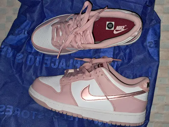 BRAND NEW SIZE 7, Westmoorings