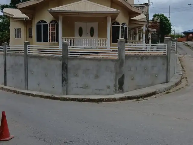 4-bedroom house in St. James for sale, St. James