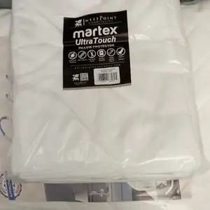 BEIGE BATH TOWELS, Santa Cruz