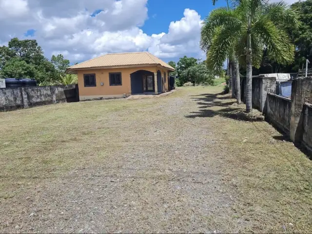 2-bedroom apartment in Razack Street for sale, Freeport