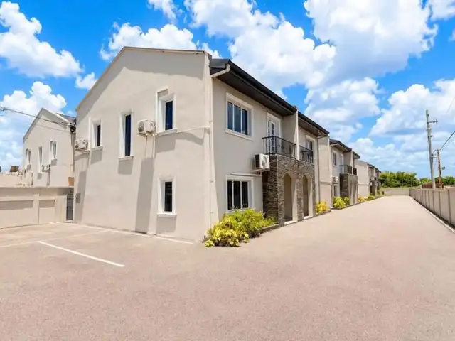 2-bedroom townhouse in Piarco to rent, Piarco