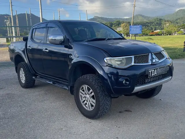 Mitsubishi L200