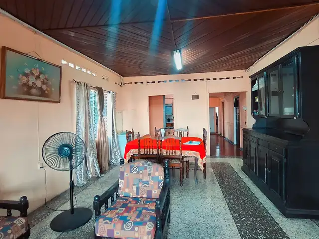3-bedroom apartment in Coffee Street, San Fernando to rent, San Fernando