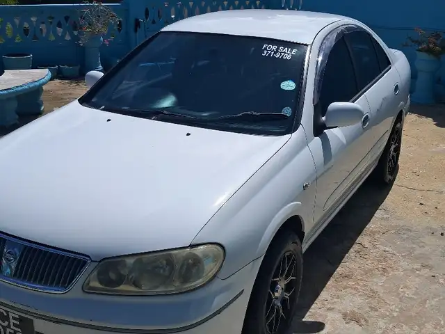 Nissan Almera