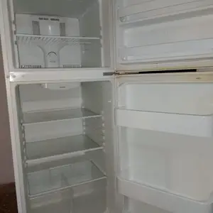 Fridge On Sale, Arima