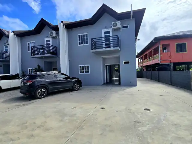 3-bedroom townhouse in KELLY VILLAGE to rent, Kelly Village