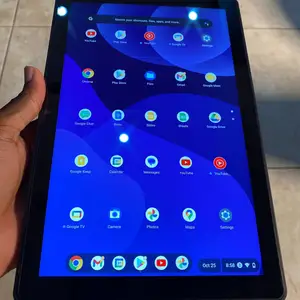 Lenovo 10.1inch tab, Couva