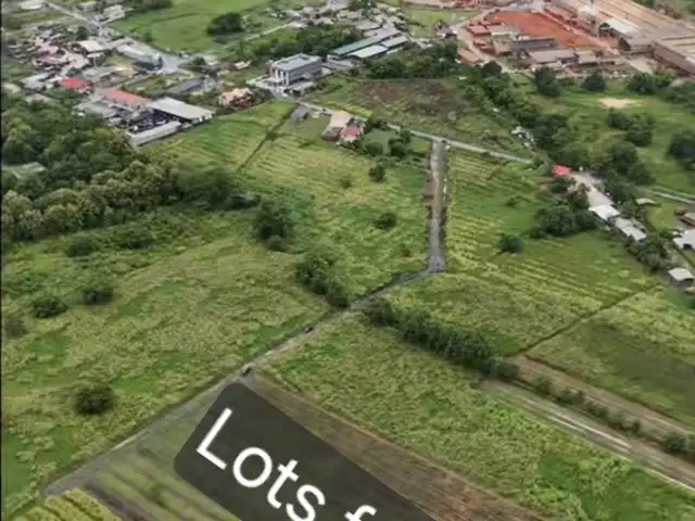 Residential land 5000 sq.ft, Longdenville