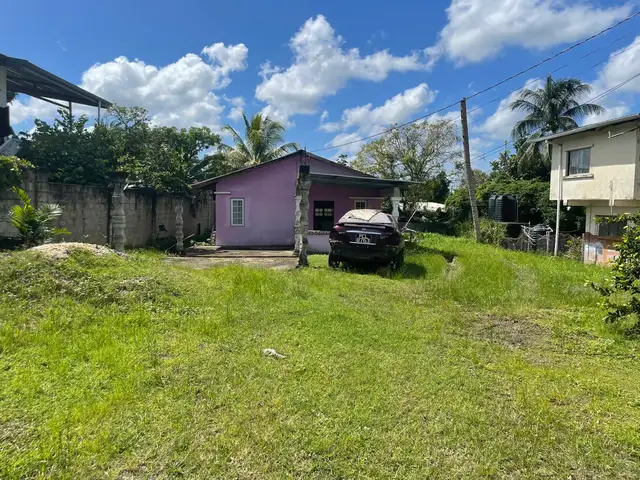  2-bedroom house in Tumpuna Road for sale, Arima