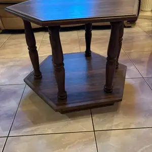 Hexagonal Table, Diego Martin
