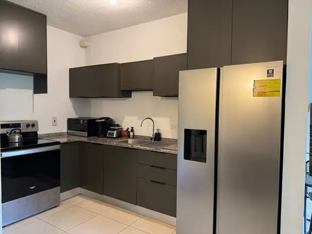 3-bedroom condo in East Lake to rent, Arima