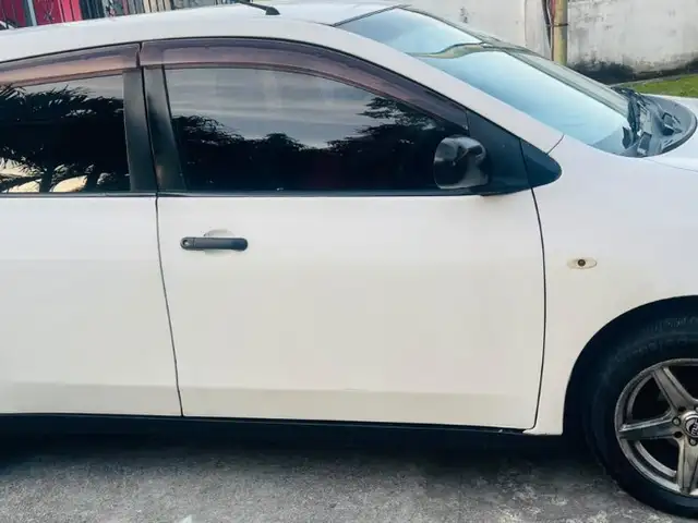 Nissan AD Wagon