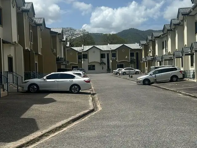  2-bedroom townhouse in St, Augustine, St Joseph, Curepe to rent, St. Augustine